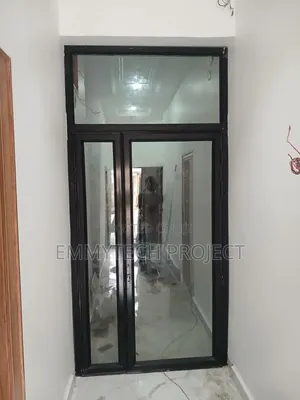 K 2000 Hinges Door Glazed With 5mm Tick Plain Glass