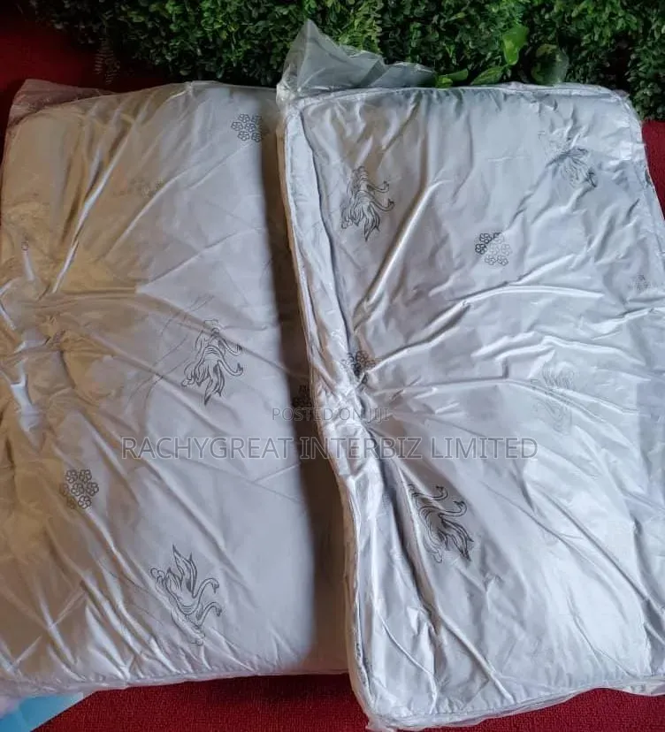 Luxury Fiber Pillow – Soft, Breathable Comfortable