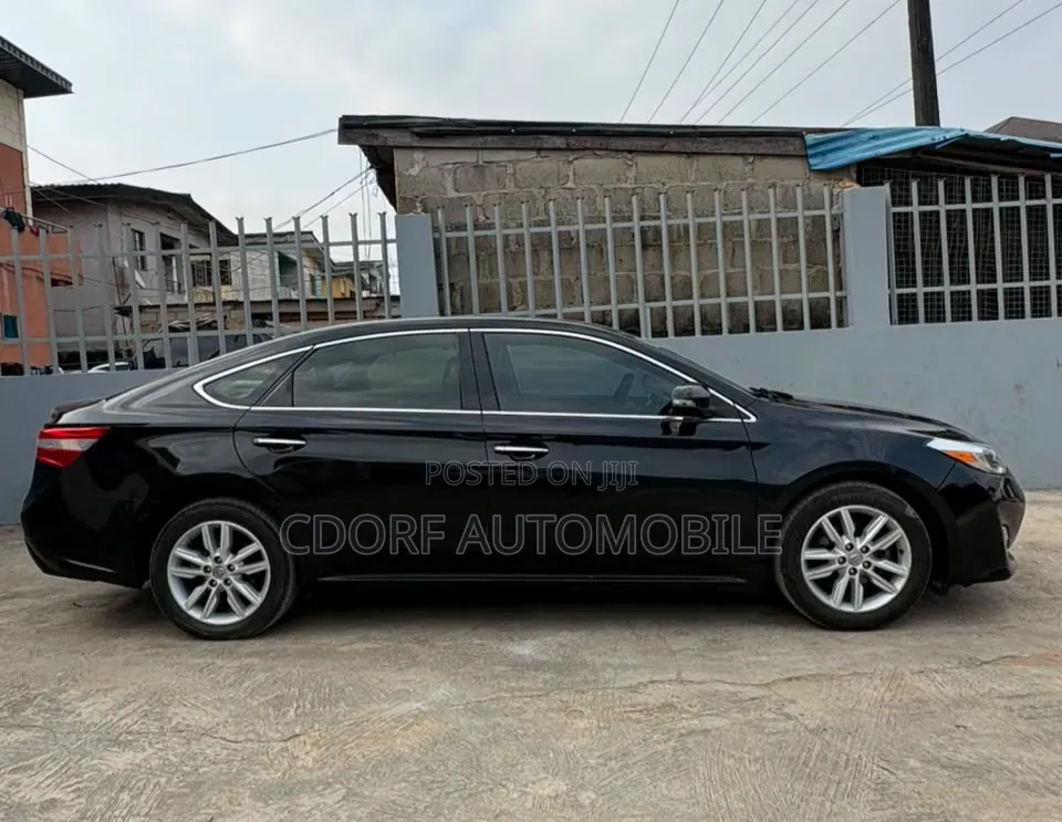 Toyota Avalon 2014 Black