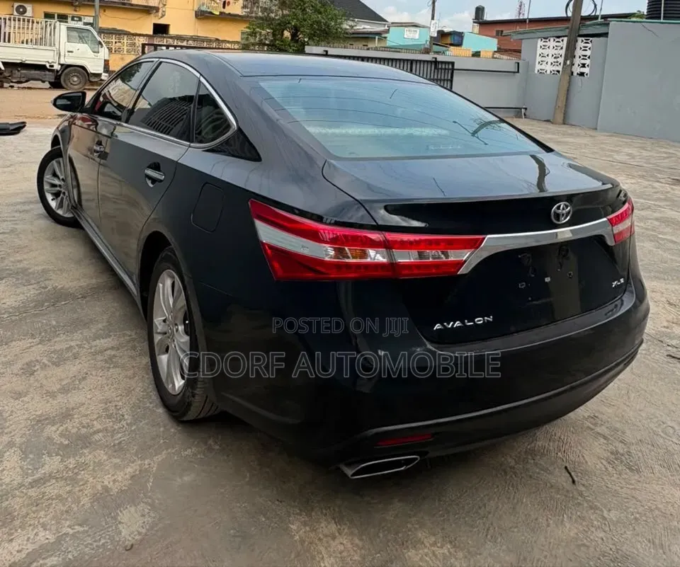 Toyota Avalon 2014 Black
