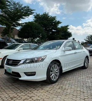 Honda Accord 2013 White