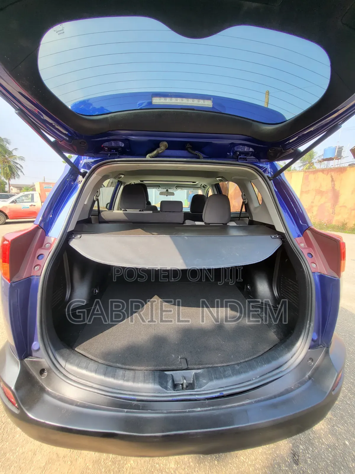 Toyota RAV4 2015 Blue