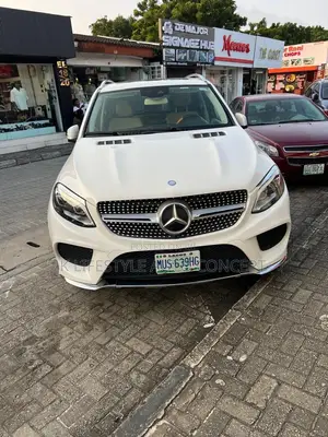 Mercedes-Benz GLE-Class GLE 350d 4MATIC 2016 White
