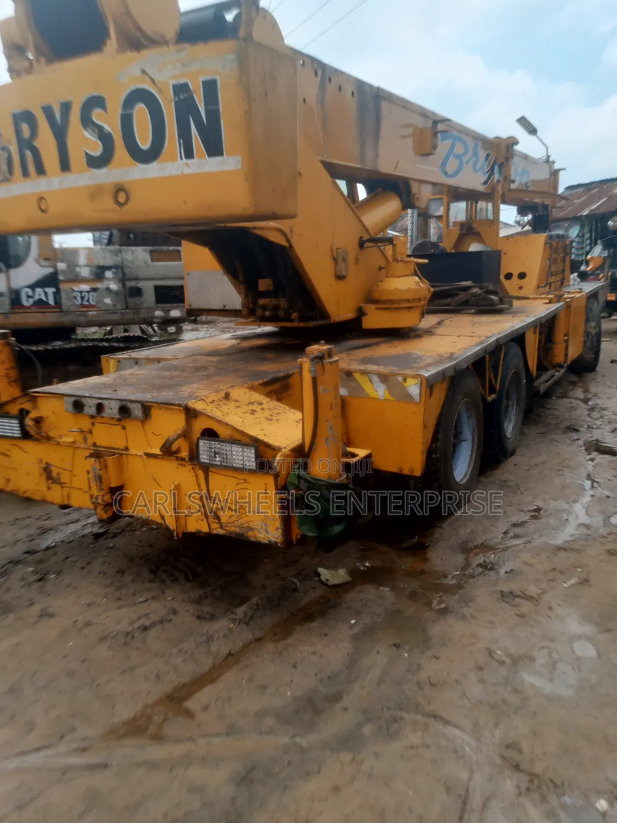30tons Bryson Crane for Daily Rent