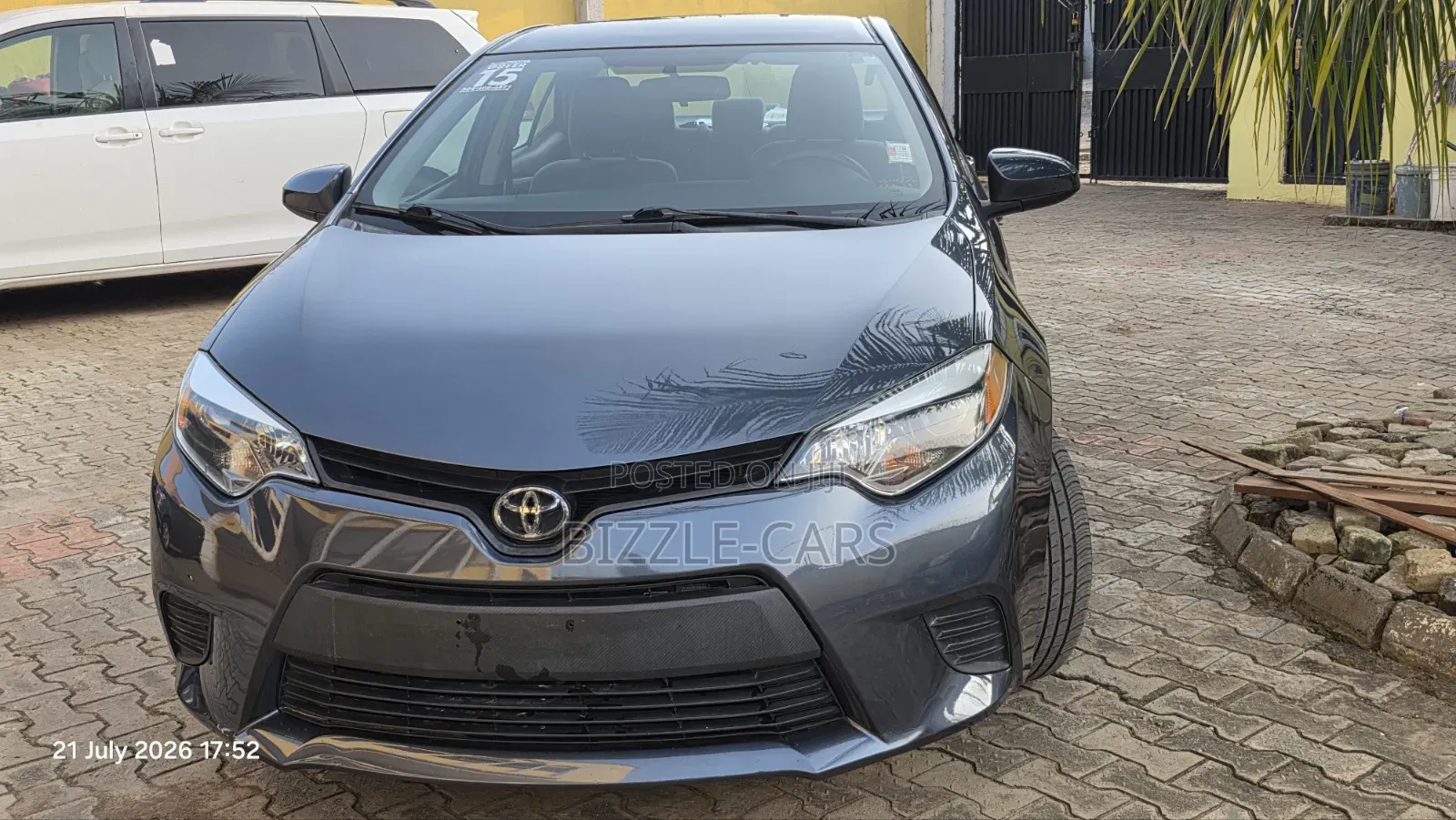 Toyota Corolla 2015 Gray