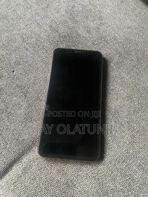 Apple iPhone XS Max 64 GB Gold