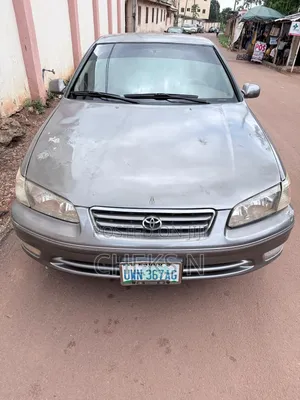 Toyota Camry 2002 White