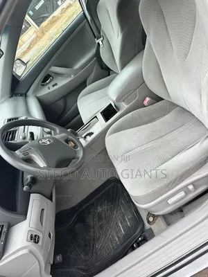 Toyota Camry 2011 Gray