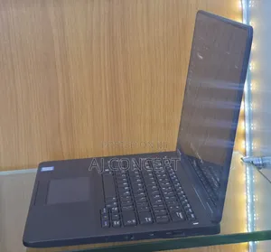 Laptop Dell Latitude E7270 8GB Intel Core i5 SSD 256GB