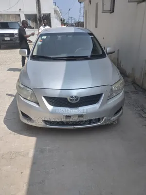 Toyota Corolla 2009 Silver