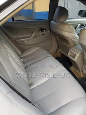 Toyota Camry 2008 Gray
