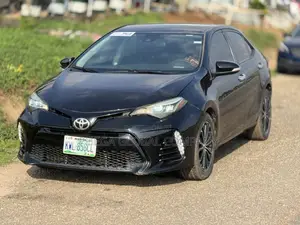 Toyota Corolla SE 4dr Sedan (1.8L 4cyl CVT) 2017 Black