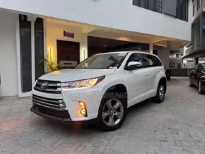Toyota Highlander Limited Platinum 4dr SUV AWD (3.5L 6cyl 6A) 2014