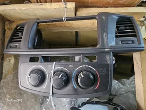 Toyota Hilux 2012 a/C Vent Genuine OEM