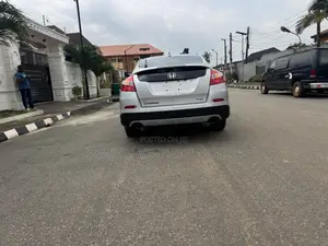 Honda Crosstour 2013 Silver