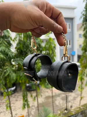 High Quality Leather Cuffs