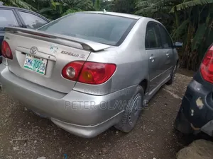 Toyota Corolla 2004 Silver