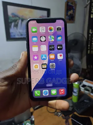 Apple iPhone XR 64 GB Black