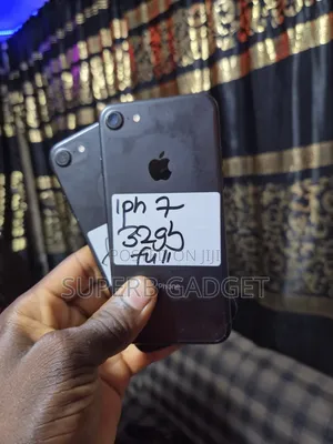 Apple iPhone 7 32 GB Black