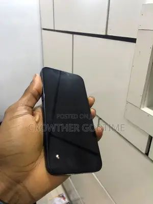 Apple iPhone 12 64 GB Black