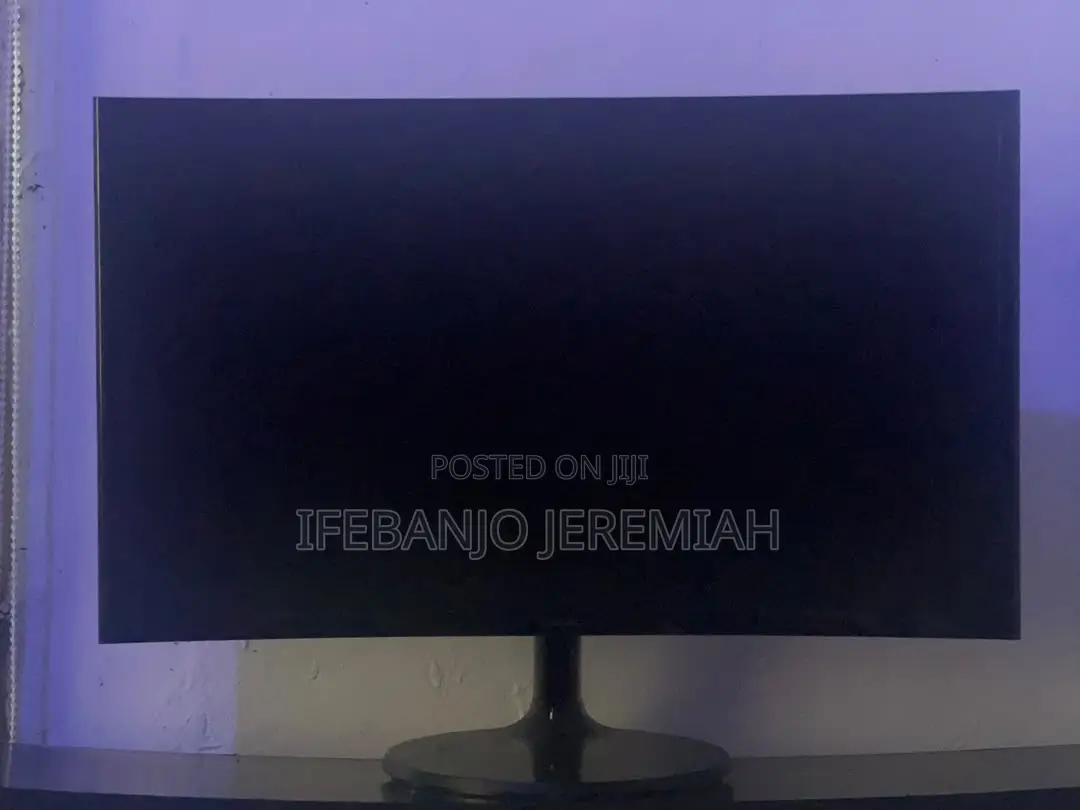 24-Inch Curved Samsung Monitor