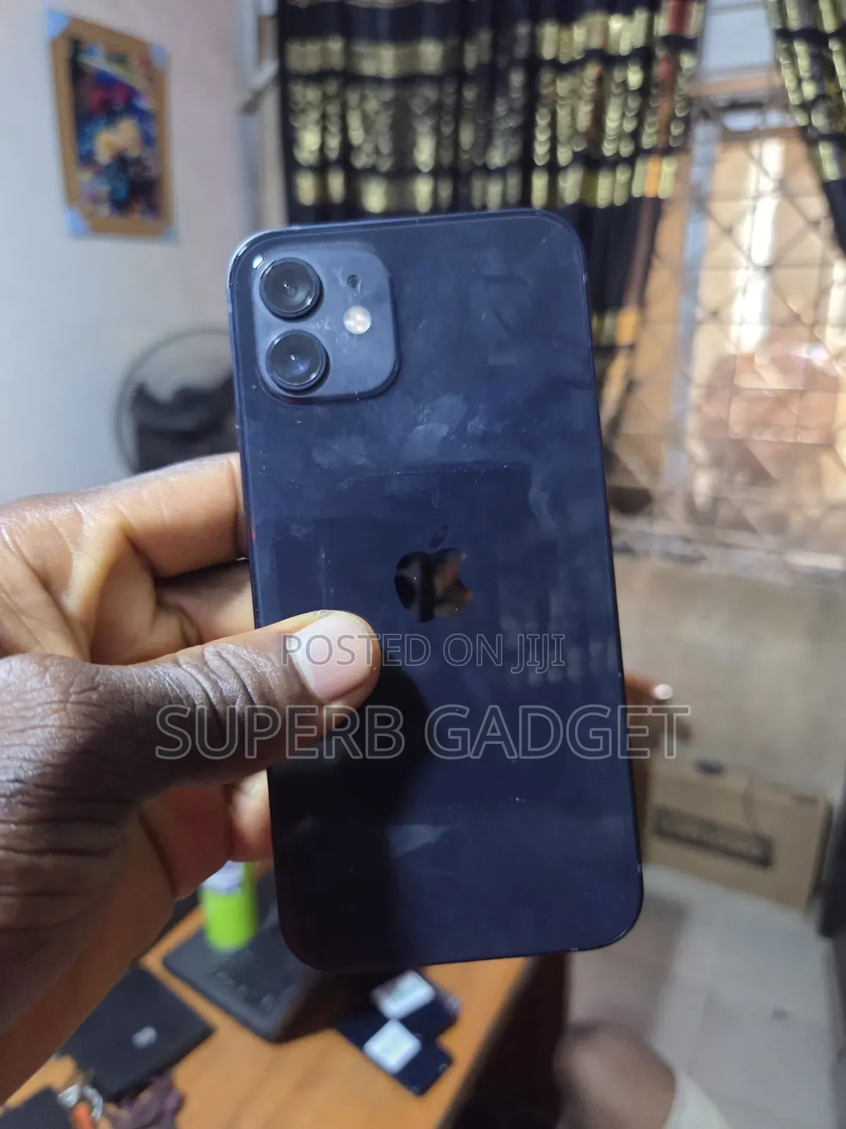 Apple iPhone 12 64 GB Black