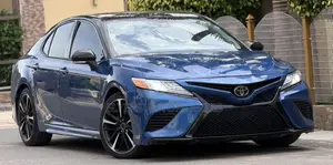 Toyota Camry XSE (2.5L 4cyl 8A) 2019 Blue