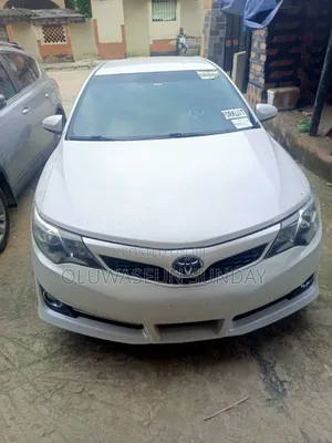 Toyota Camry 2014 White