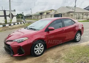 Toyota Corolla LE (1.8L 4cyl 2A) 2018 Red