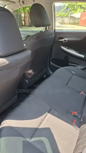 Toyota Corolla S 4dr Sedan (1.8L 4cyl 4A) 2012 Gray