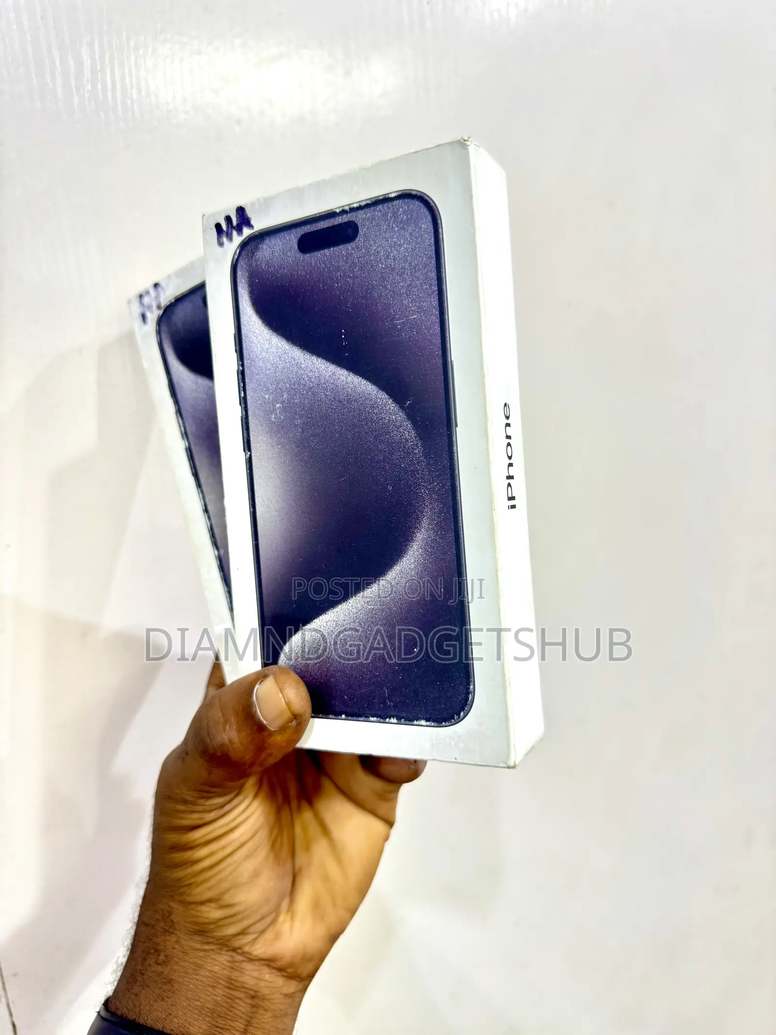 New Apple iPhone 15 Pro 128 GB Black