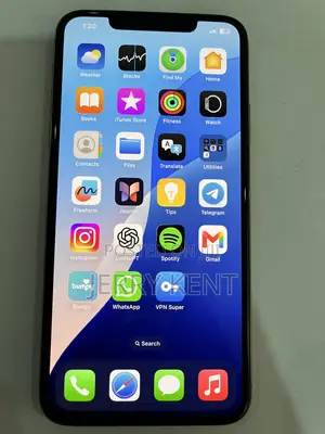Apple iPhone 11 64 GB Gold
