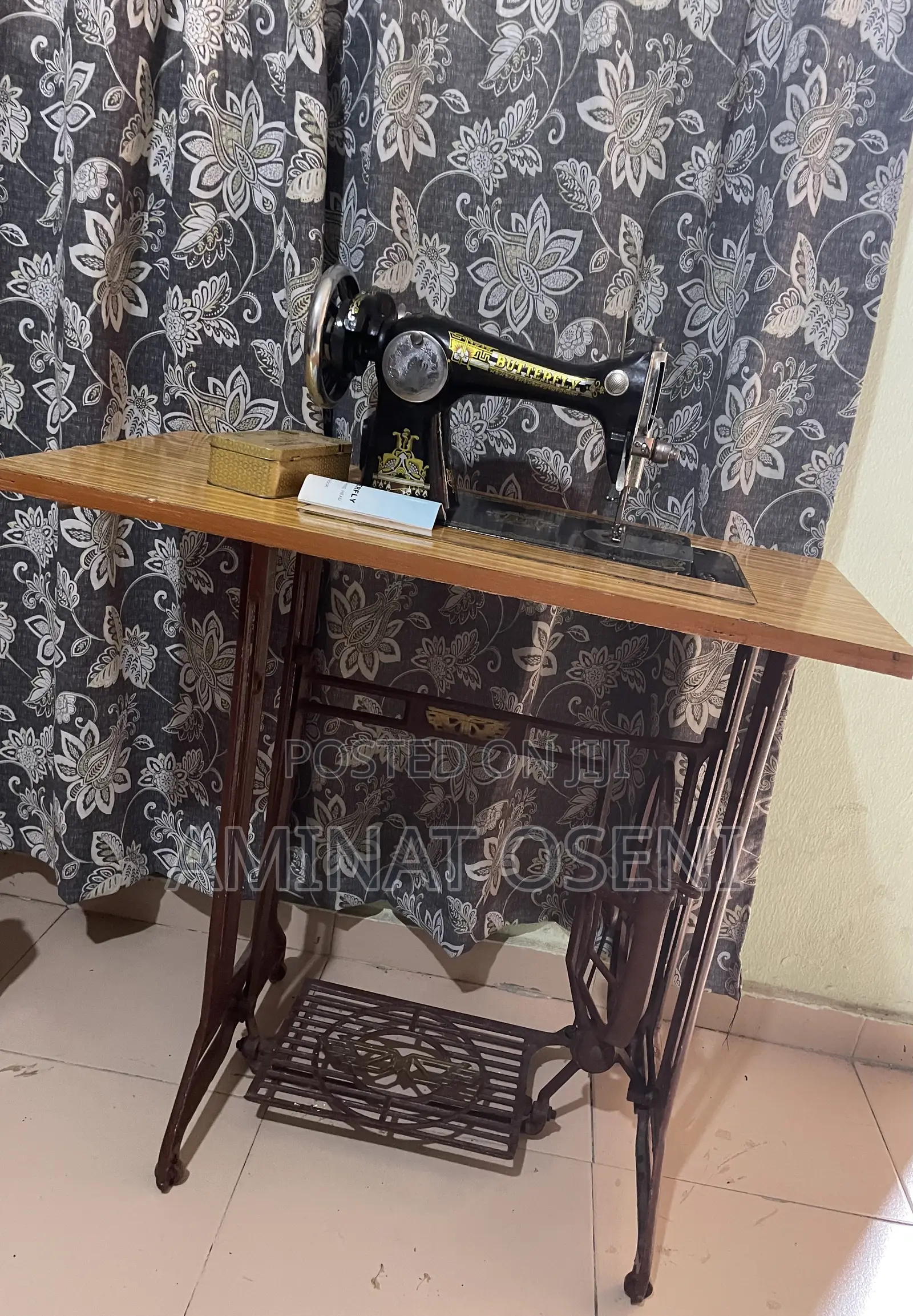Tokunboh Black Head Sewing Machine