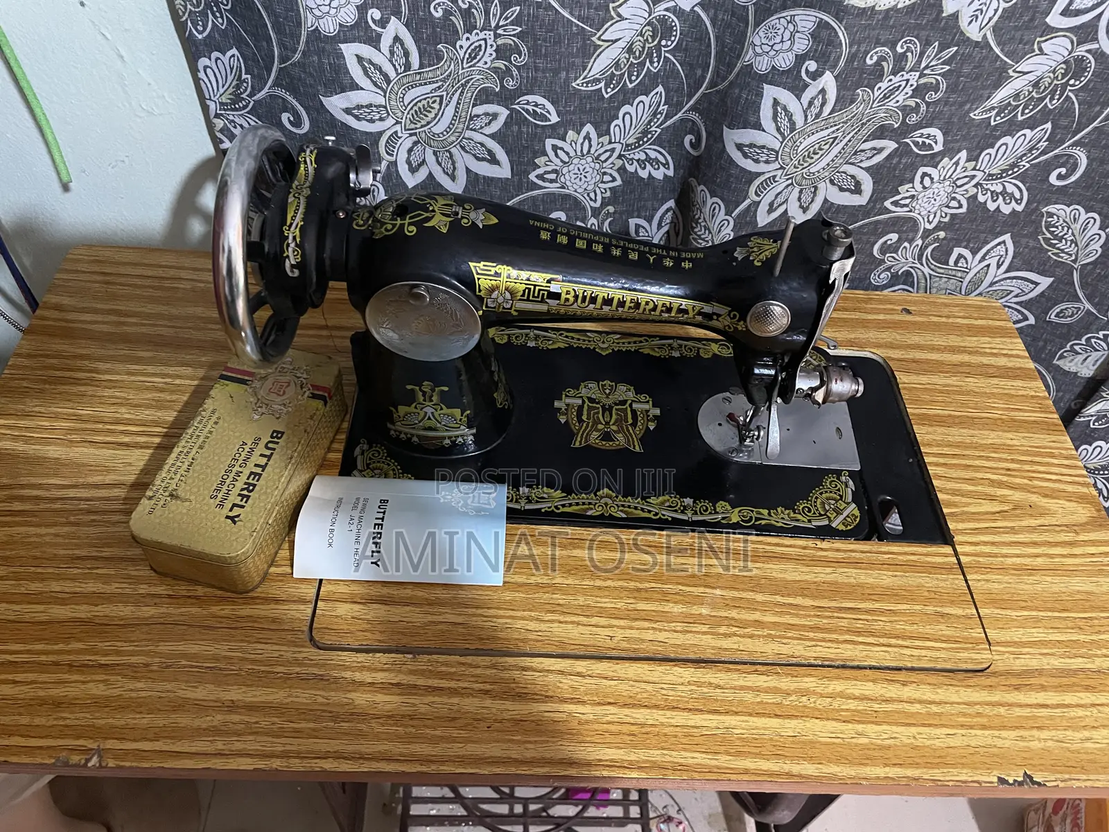 Tokunboh Black Head Sewing Machine