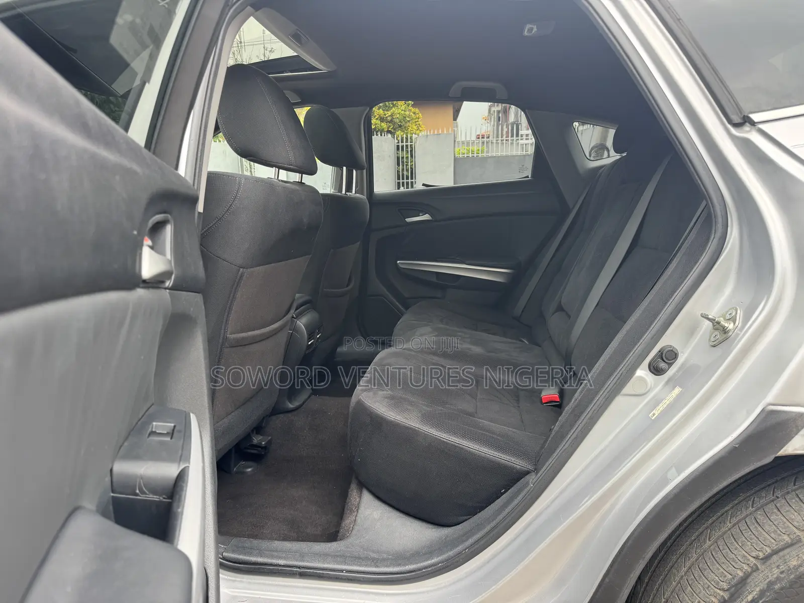 Honda Crosstour 2013 Silver