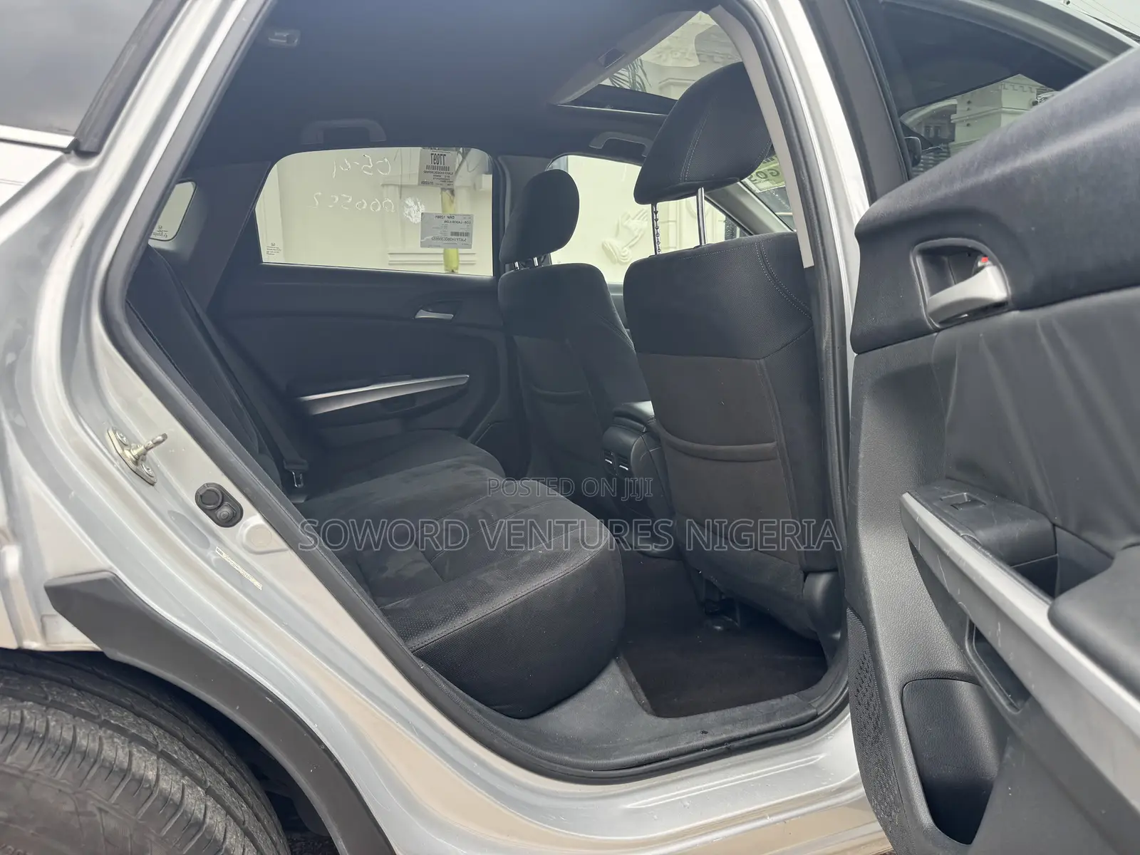 Honda Crosstour 2013 Silver
