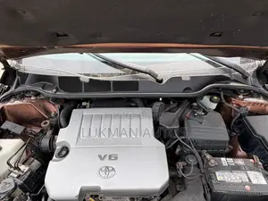 Toyota Venza XLE 2010 Brown
