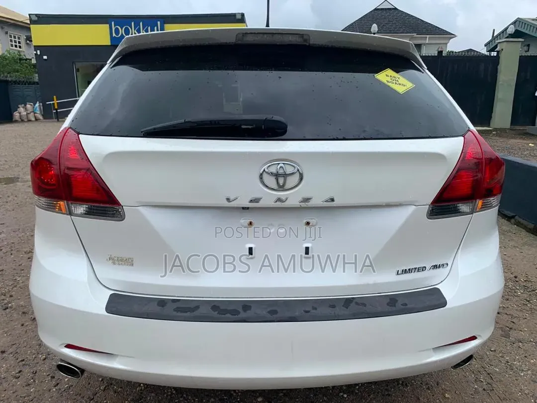 Toyota Venza 2014 White