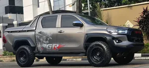 Toyota Hilux 2020 Black