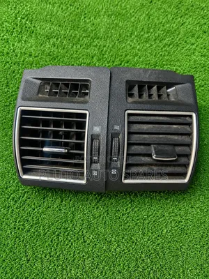Toyota Land Cruiser Prado 2010–2014 Center AC Vent Genuine OEM