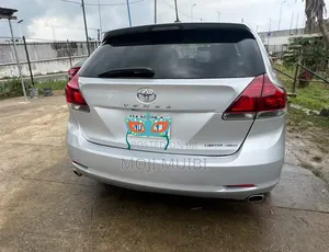 Toyota Venza 2013 Silver