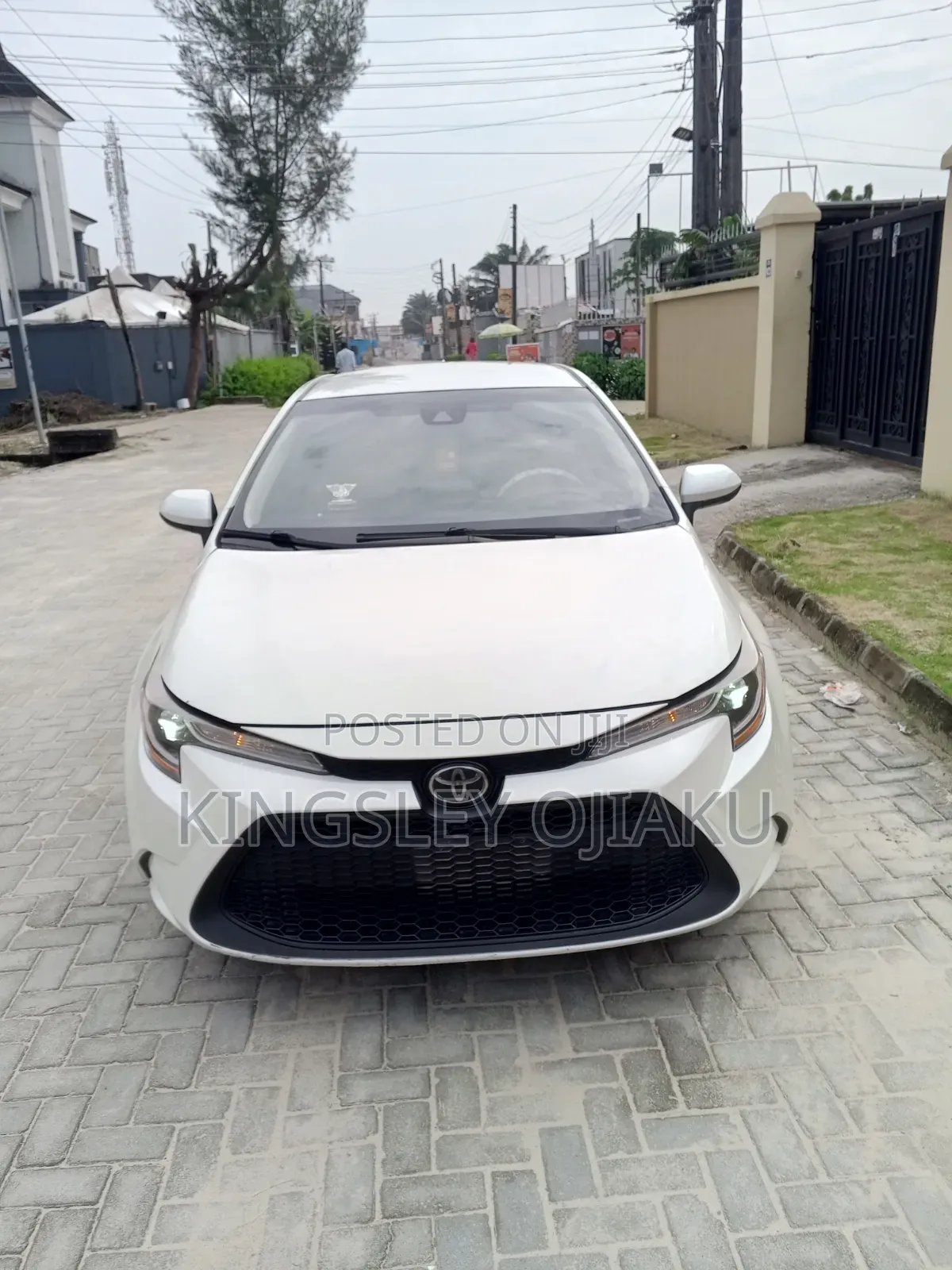 Toyota Corolla 2021 White