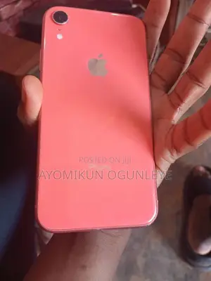 Apple iPhone XR 64 GB Pink