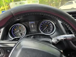 Toyota Camry 2018 Blue