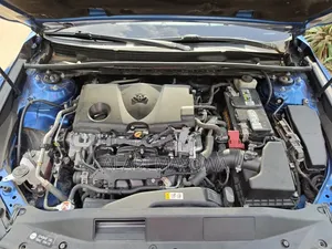 Toyota Camry 2018 Blue