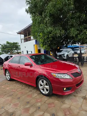 Toyota Camry SE V6 4dr Sedan (3.5L 6cyl 6AM) 2010 Red