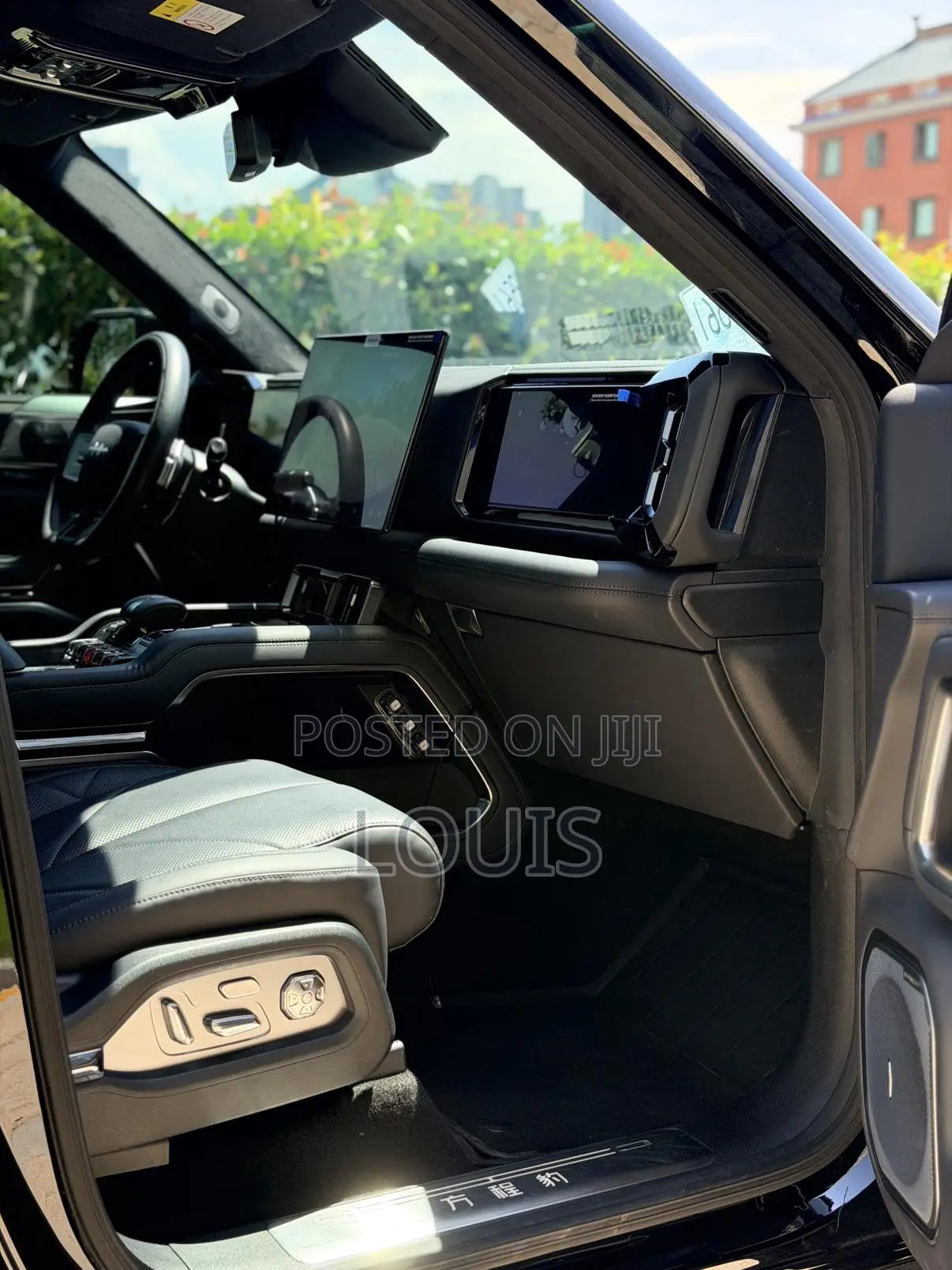 BYD Leopard 8 2.0 Hybrid AWD 2025 Black
