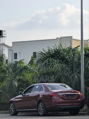 Mercedes-Benz C300 2016 Red