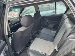 Volkswagen Golf 2.0 GL 5-Door Automatic 2003 Matt Black