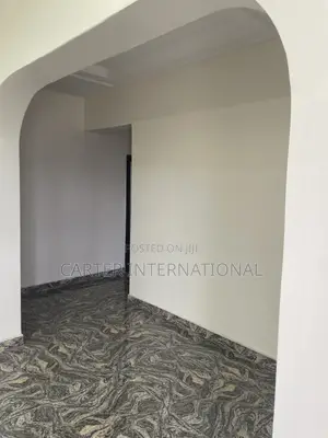 3bdrm Apartment in Odili Road, Trans Amadi for rent